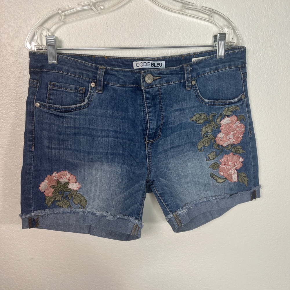 Code Bleu Gracie Embroidered Floral Denim Shorts Medium Wash Blue Womens 6
